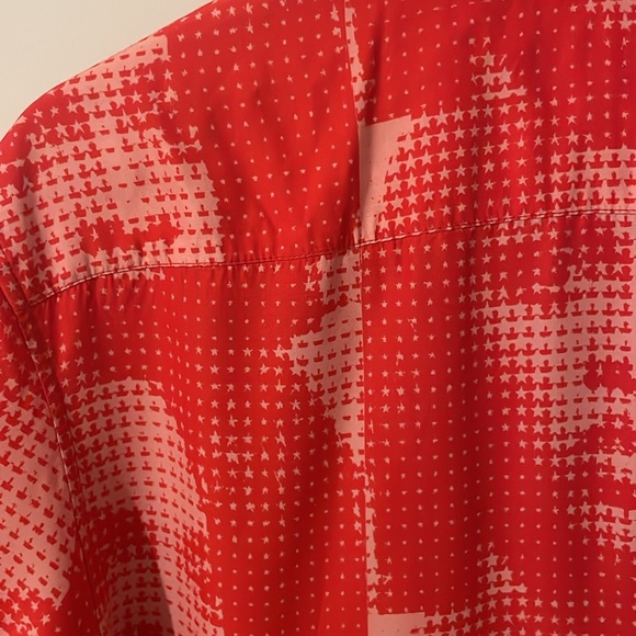 Supreme NYC Red Short Sleeve Lil Kim Collaboration. - Picture 9 of 10